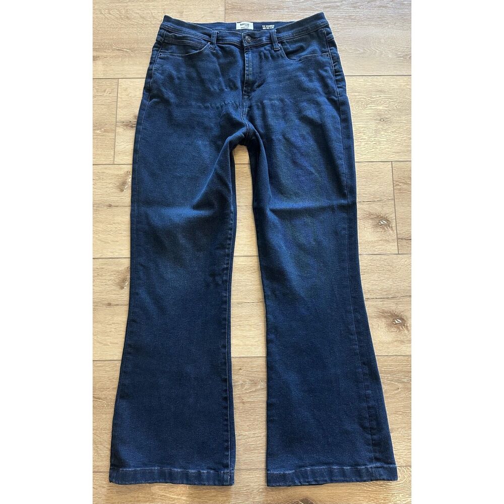 Kensie Women's Jeans Savannah High Rise Flare Jeans Dark Wash 14 GUC!